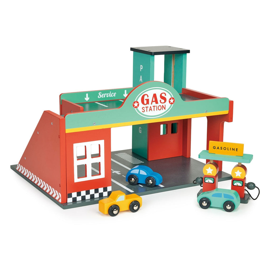 Wooden Gas Station Toy with Working Lift
